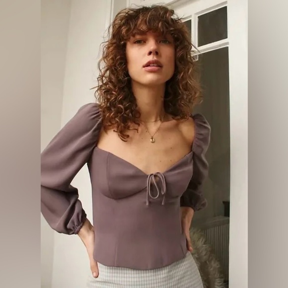 Aritzia Wilfred Brown Novella Blouse
